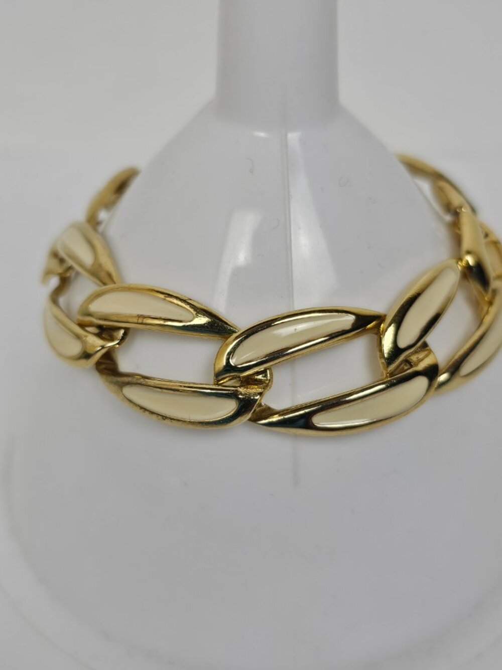 Vintage Cream White Enamel Gold Tone Bracelet Oval Open Chain Link‎ MCM 1960s - Picture 2 of 11